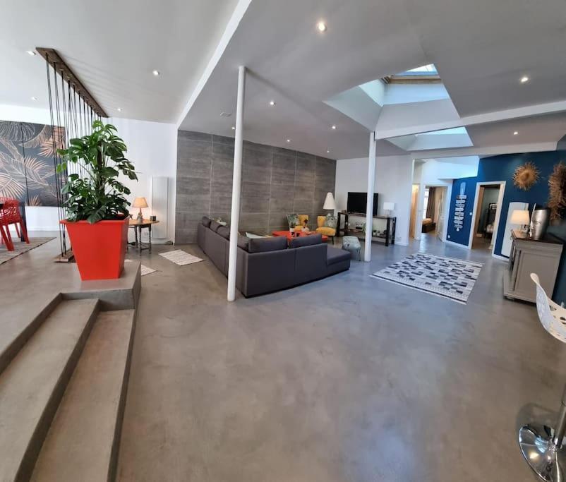 Dinard : Loft De 175 M² - A 150 M De La Plage Esterno foto