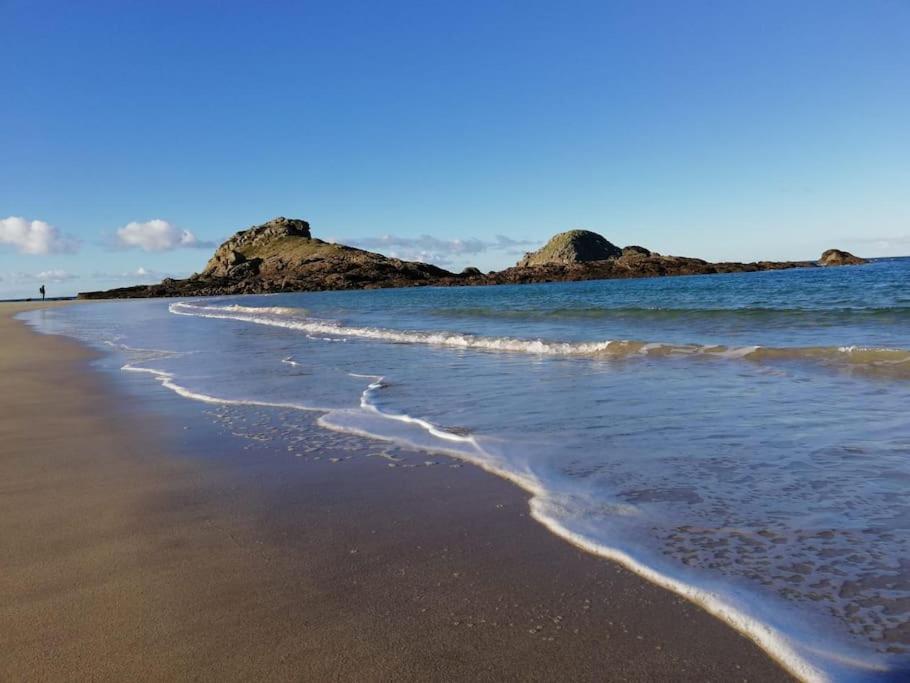 Dinard : Loft De 175 M² - A 150 M De La Plage Esterno foto